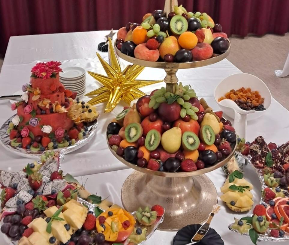 Elegante Obst-Etagere